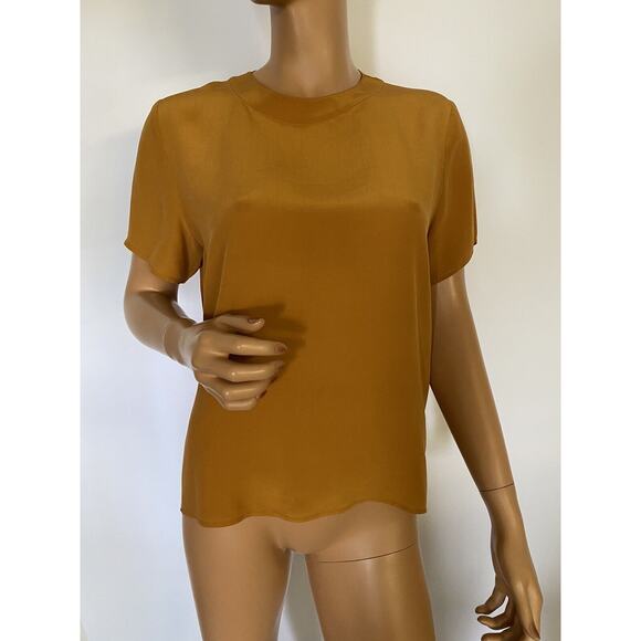 Olypia blouses 100% silk Size Medium pitite Short Sleeves yellow caramel - Picture 1 of 8